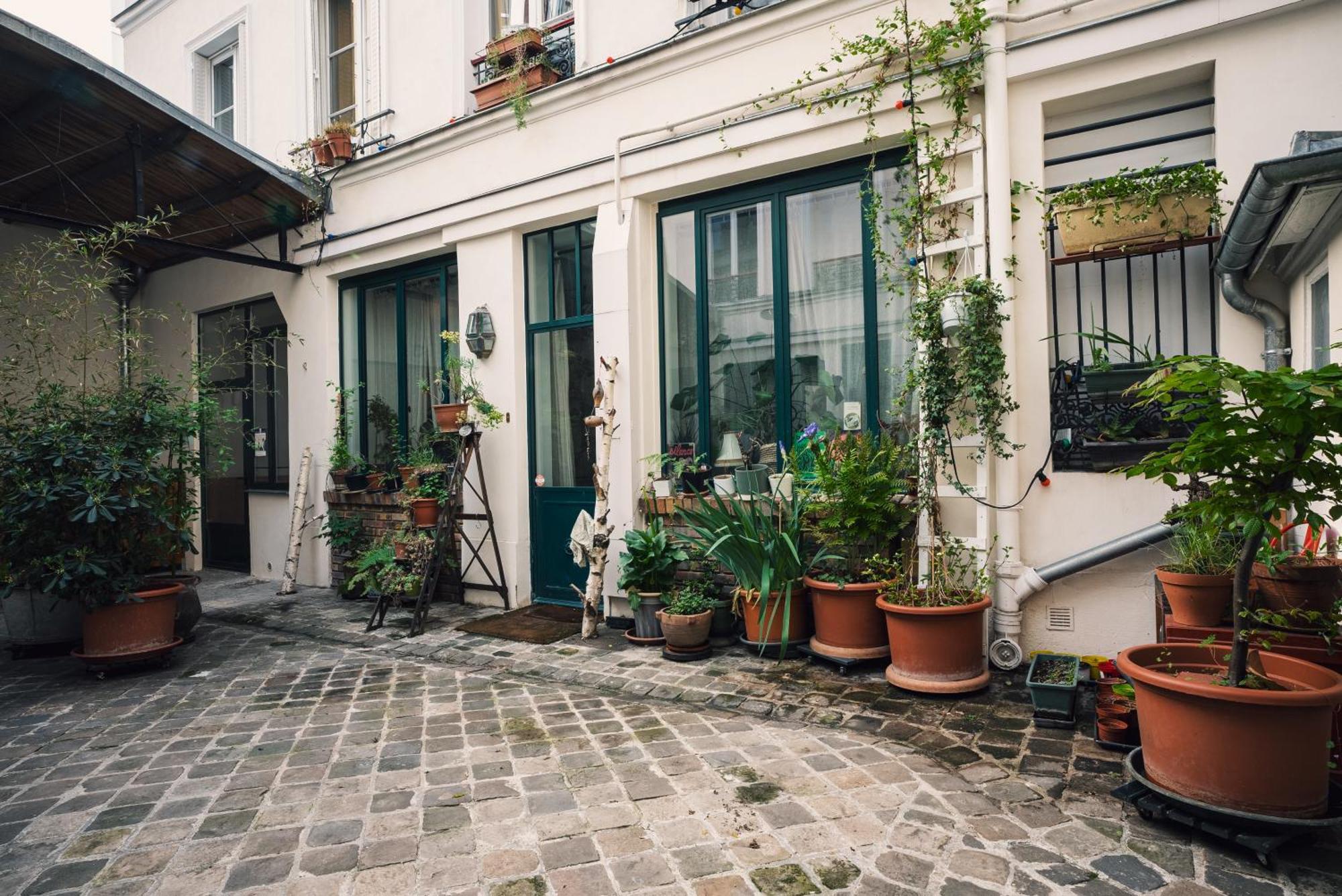 Duplex Sur Cour Arboree Париж Екстериор снимка